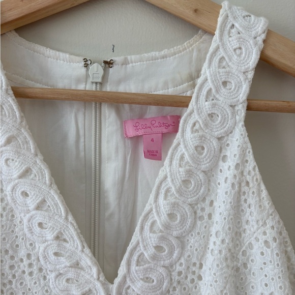 Lilly Pulitzer White Embrodied Mini Dress - Size 4 - Picture 3 of 5